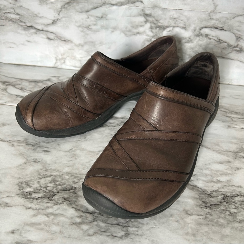 Merrell | women’s size 9 Encore Eclipse 2 Brown Leather Slip-On Loafers